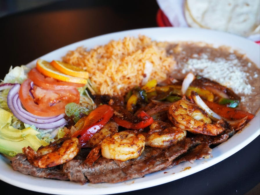 La Costa Mexican Sports Bar & Grill by null