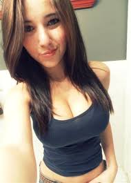 Qun zbegndhgaaaa ufc cinuq slegvv jpg x Hot teen selfie