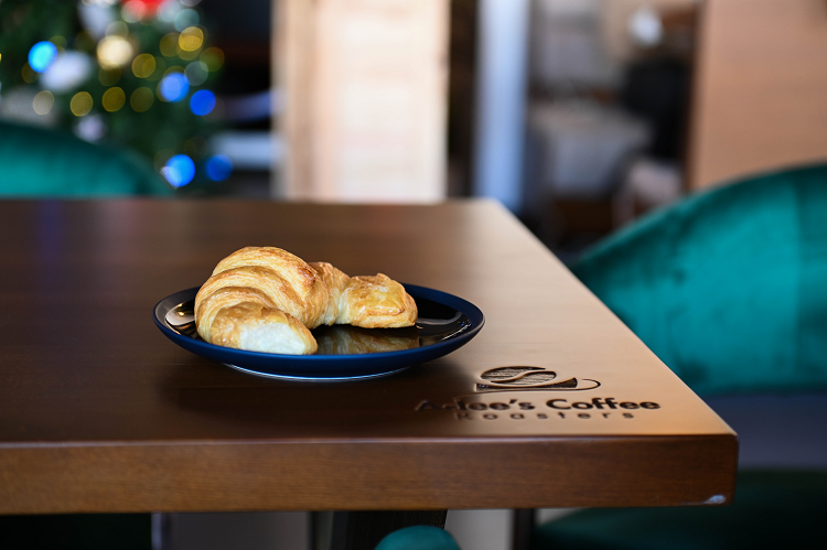 Adee's Coffee & Bar by null