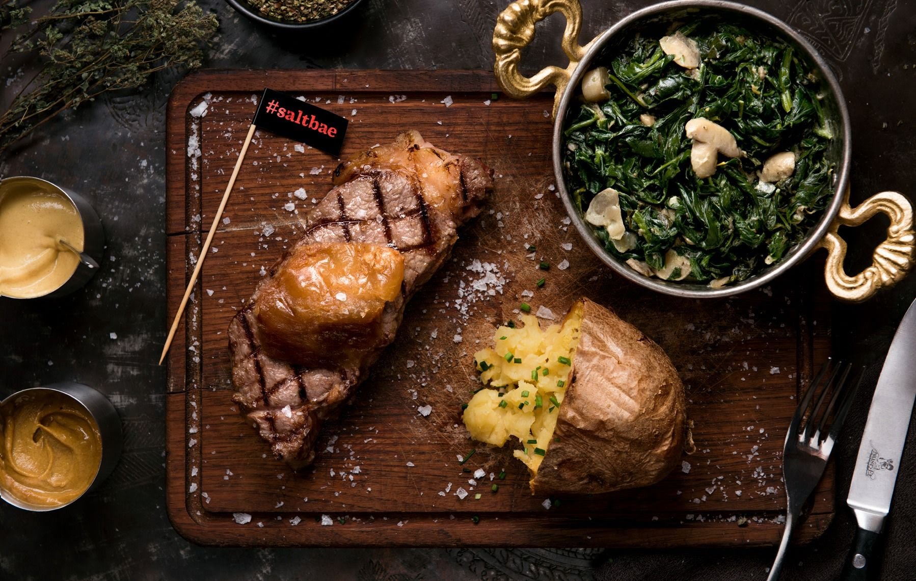 Nusr-Et Steakhouse by null