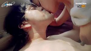 Hashmi kissing mrskinindia filmyfantasy jpg x Hashmi kissing mrskinindia filmyfantasy