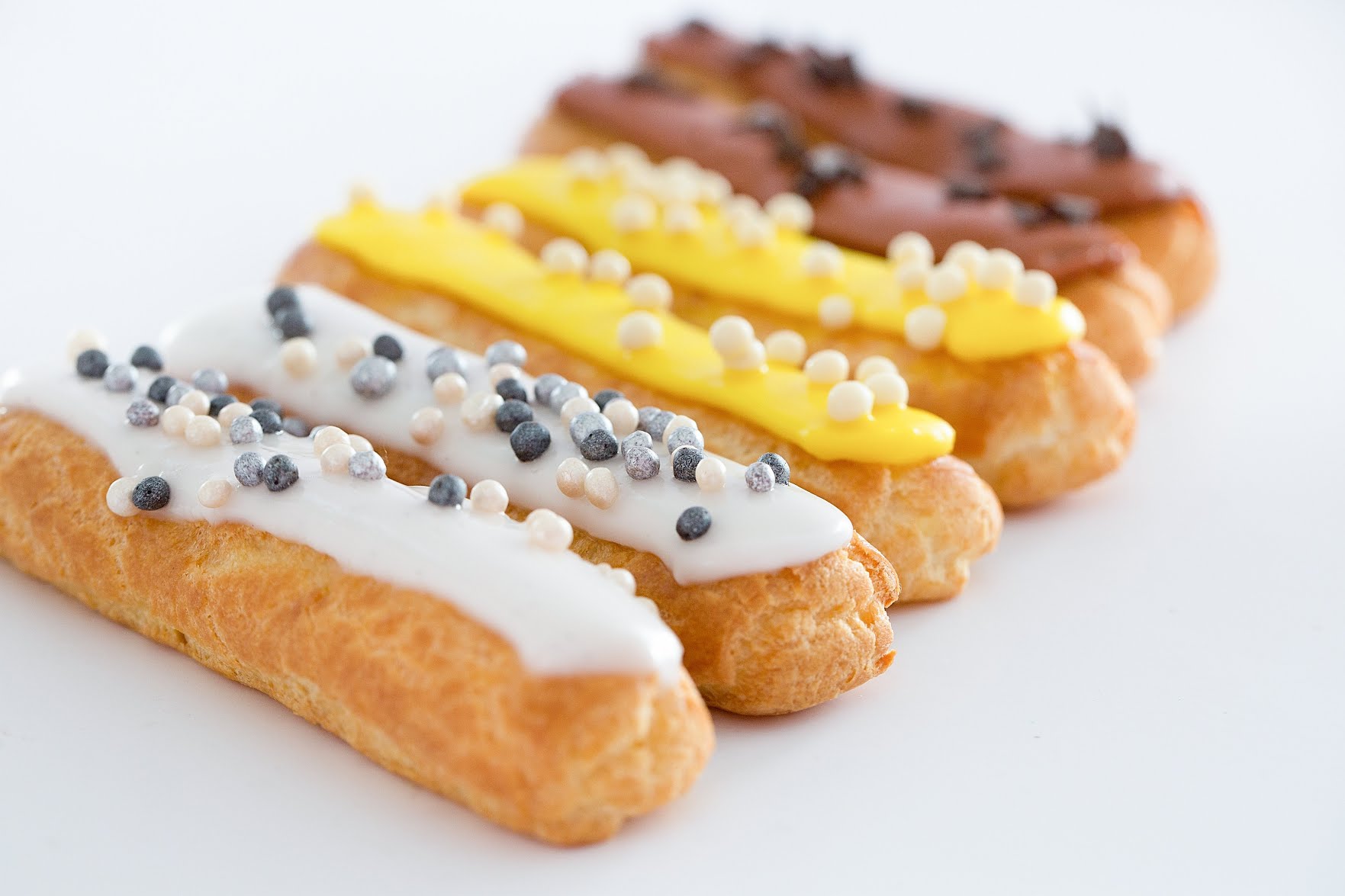 Le Macaron French Pastries by null