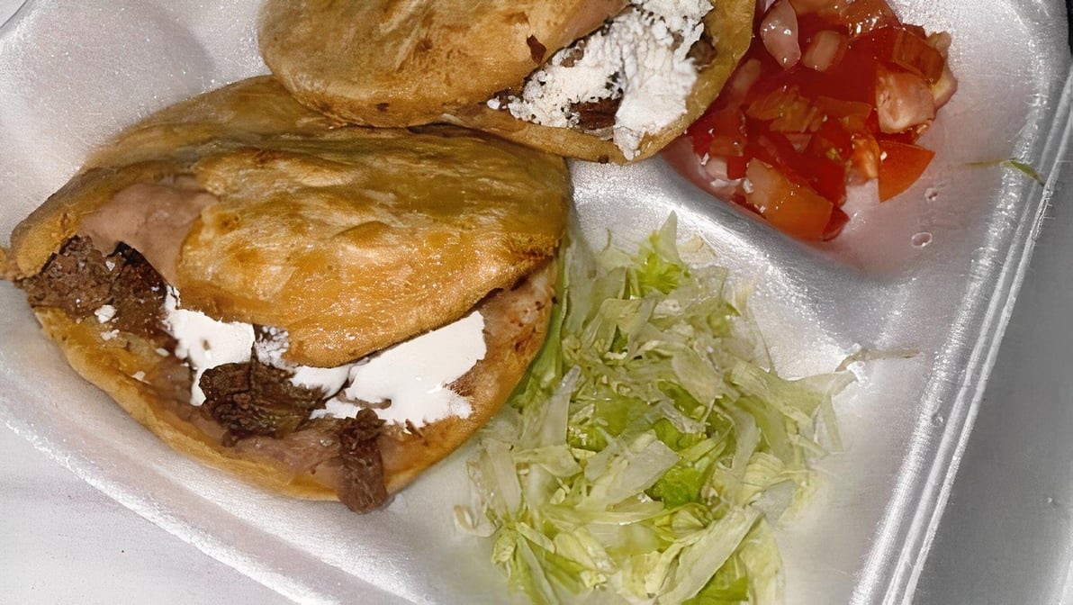 Taqueria Mi Tierra by null