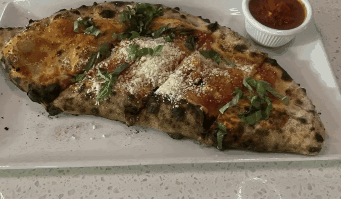 Del Lusso Pizza by null