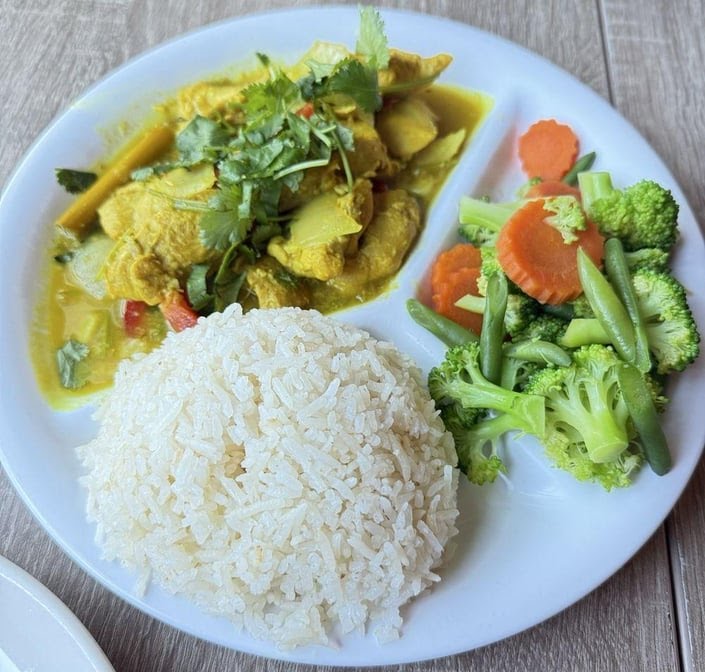 Burmese Kitchen by null