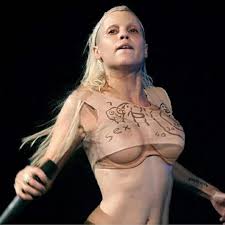 Yolandi visser sexy jpg x Yolandi visser sexy