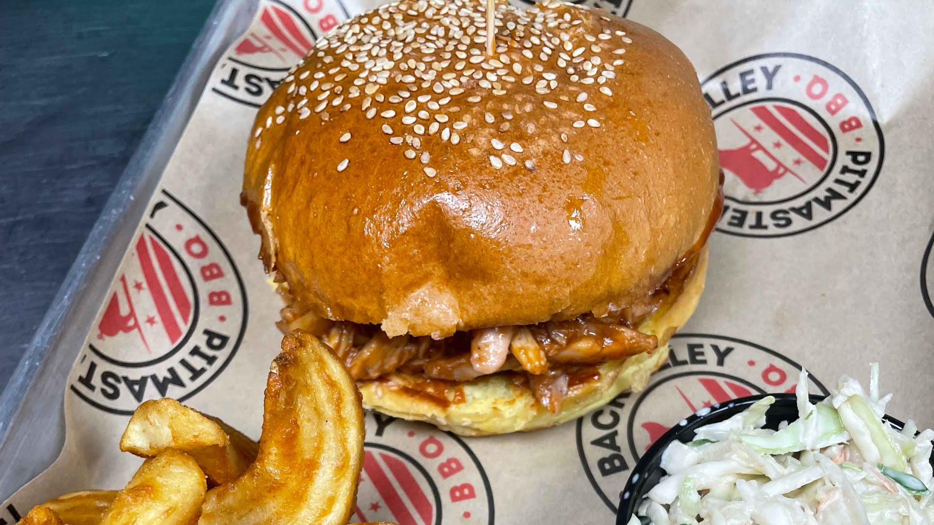 PITMASTERS BACK ALLEY BBQ by null