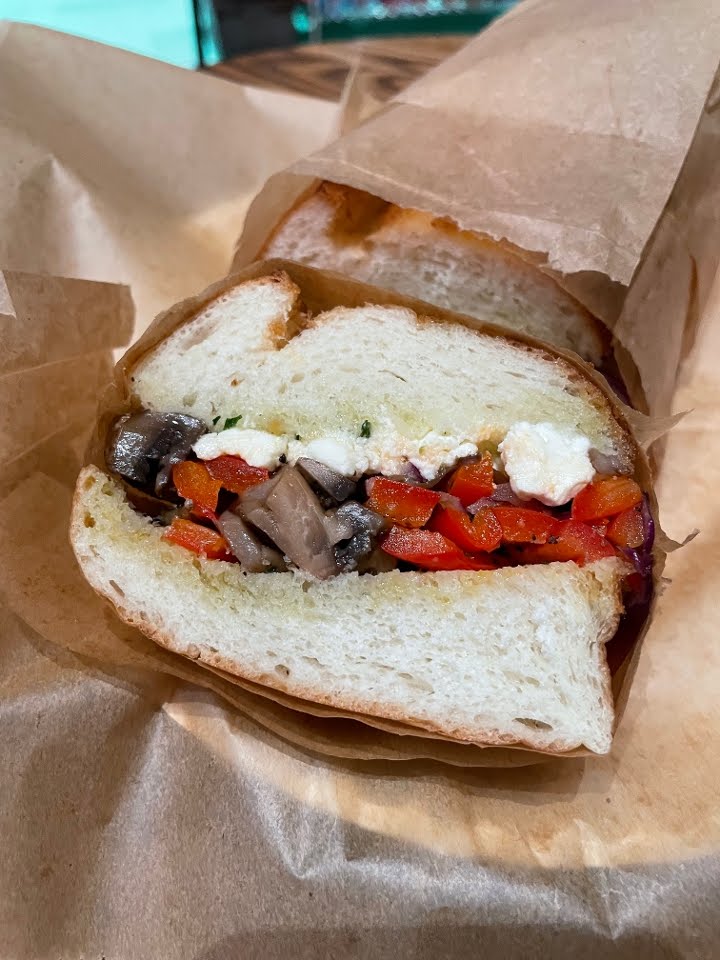 Paper Plane Pizza by null