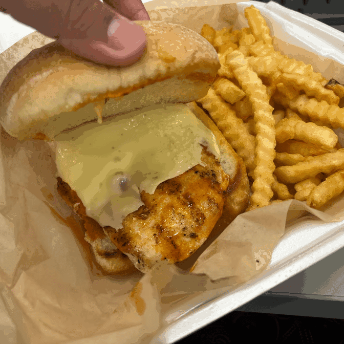 The Tam Restaurant & Pub by null