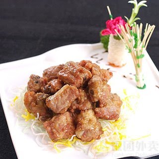 Yunnan Steam Fish Pot by null