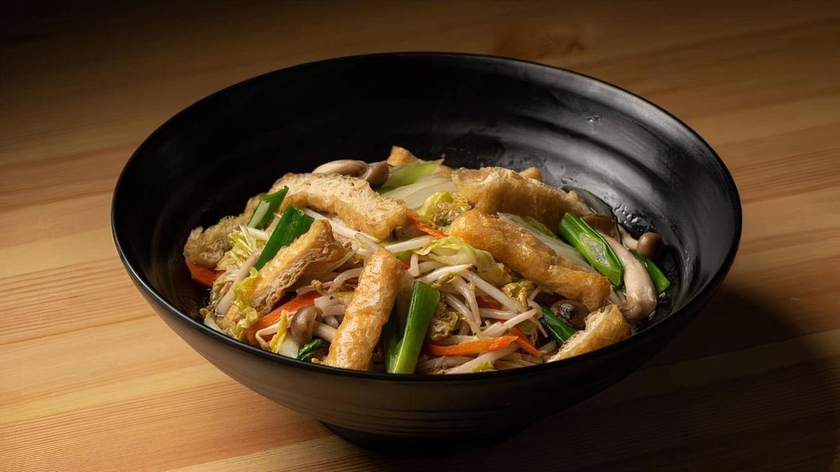 Moto Ramen by null