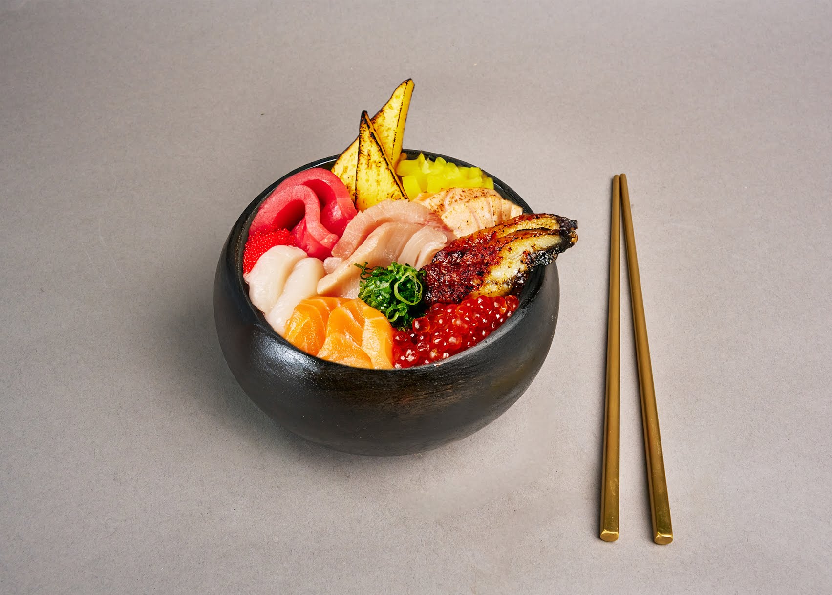 Naka Sushi & Izakaya by null