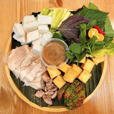 Ngon Ngon To Go by null