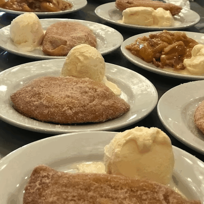 Mama's Daughters' Diner by null