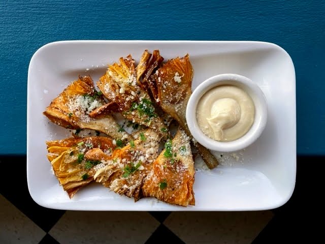 Thompson Italian by null