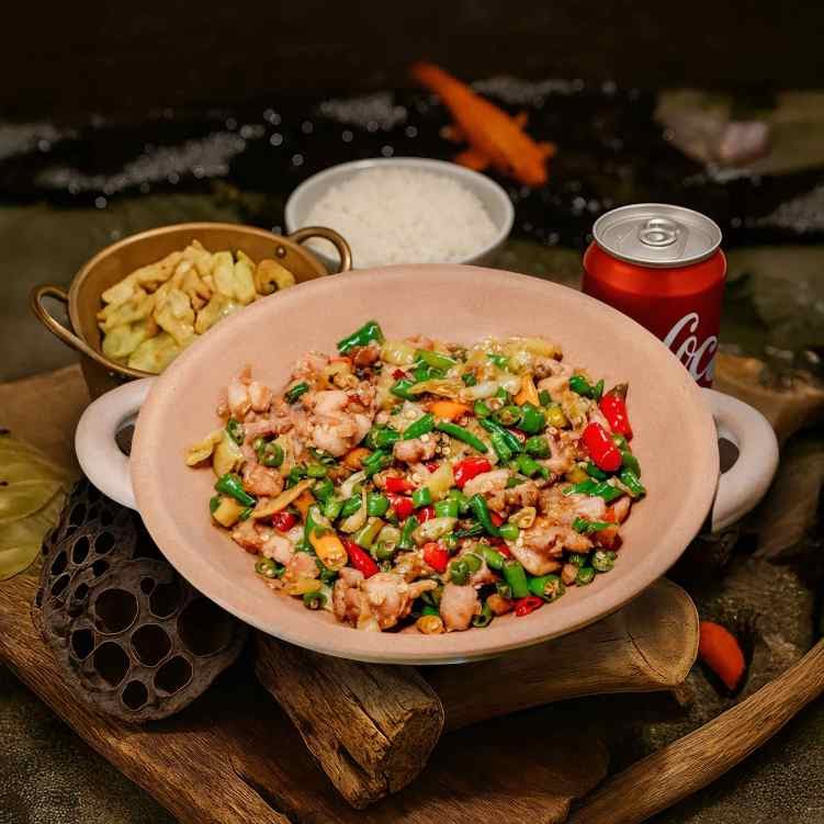 Mountain House - Times Square 川山甲 by null