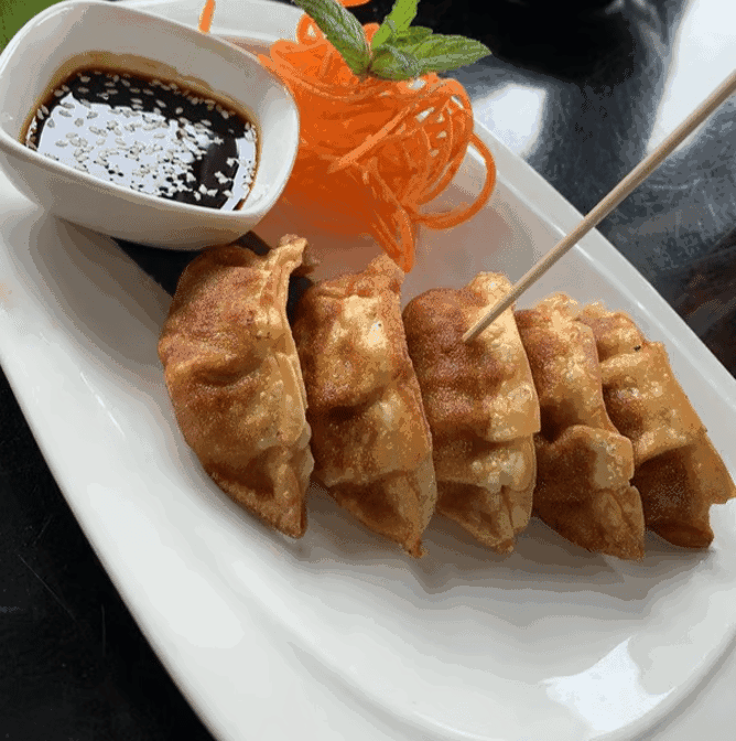 Kin Sen Thai by null