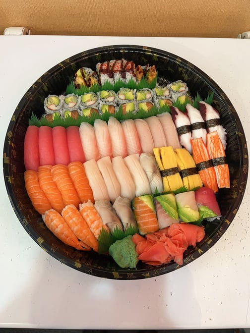 Aburi Sushi by null
