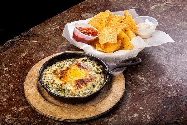 Dalts American Grill by null