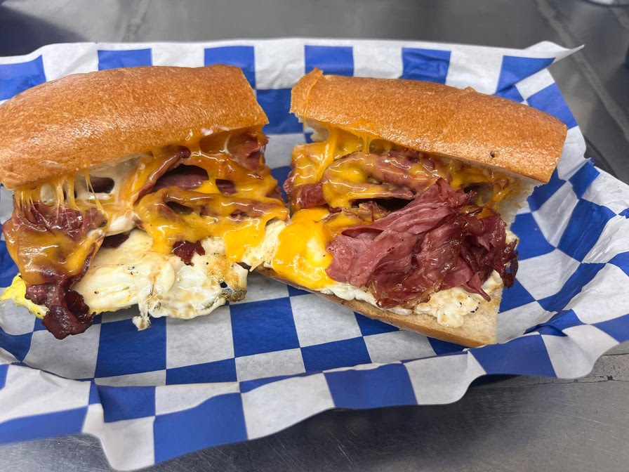 Zozo's Sandwich House by null