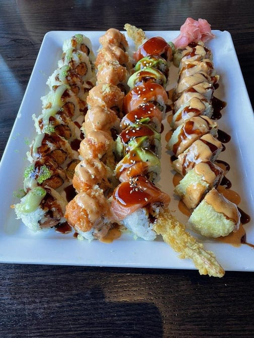 Wakame Sushi & Asian Bistro by null