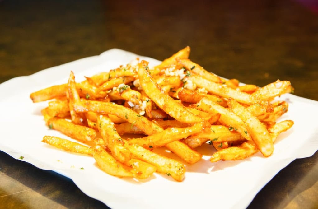 Glee Donuts & Burgers by null