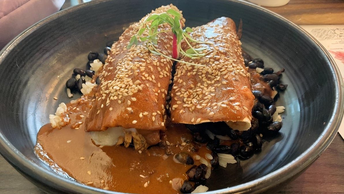 Rosa Mexican Kitchen Thornton by null