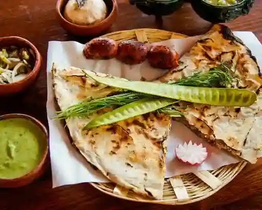 Las Tlayudas Antojería Oaxaqueña by null