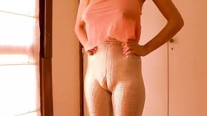 Omg her camel toe is so amazing xhozr jpg x Camel toe