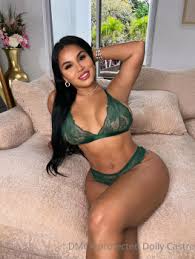 Qo sqzybeaftggaaaa ka mgvregkw jpg x Dolly castro 7cqelwf5