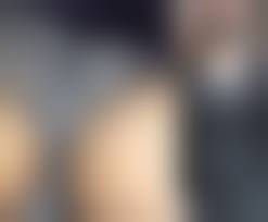 パンティ逆さ撮り顔出し  熟女|