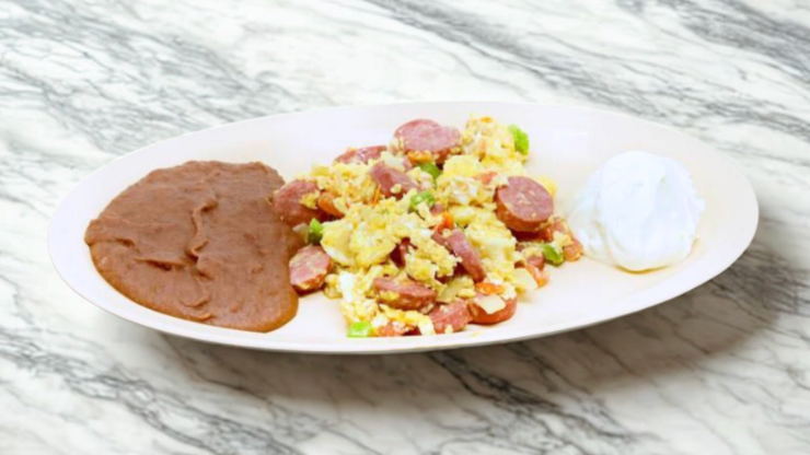 Mis Raices Salvadorean Restaurant by null