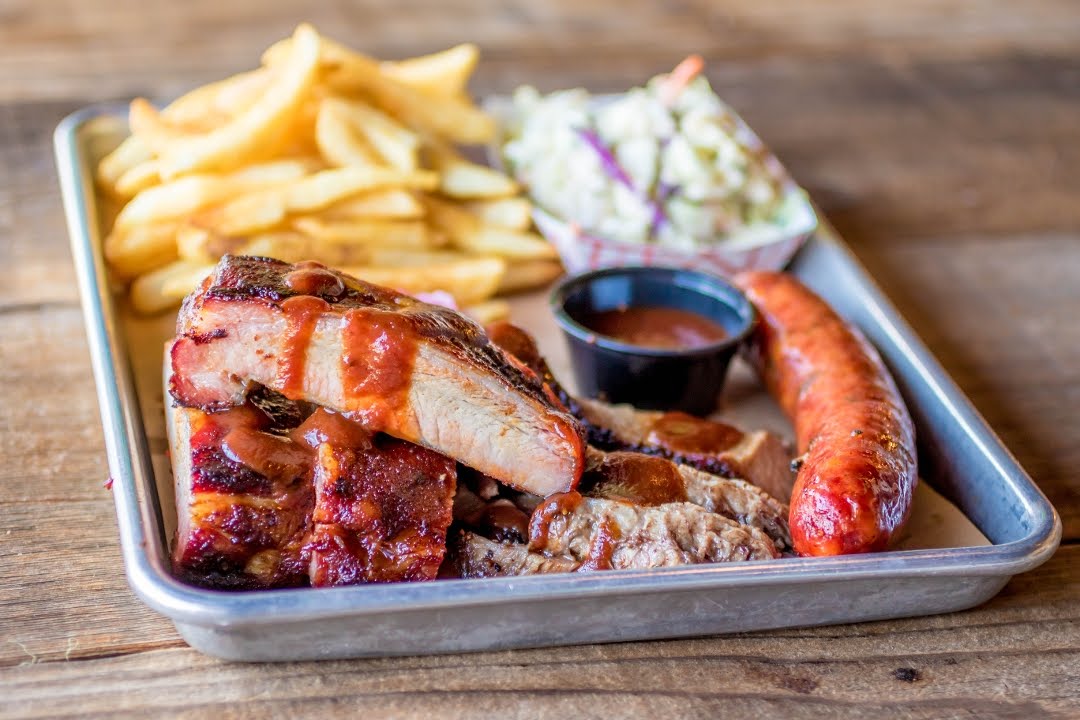 Armadillo Willy's BBQ by null