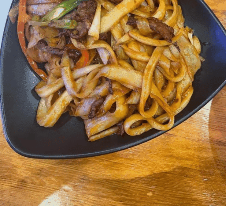 The Noodle Kitchen by null