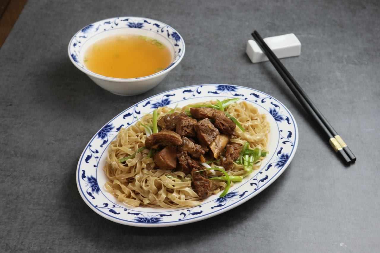 Hon's Wun-Tun House by null