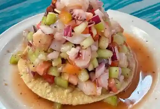 Mariscos Muelle 8 by null