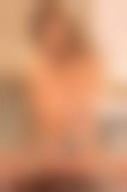 DDF Mega Tits pussy|Kyra Hot and Dolly Fox rub big tits and lick pussy (DDF Prod - 16 Pictures)