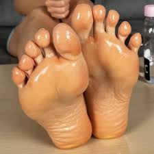 Footjob toes jpg x Footjob toes