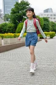 街撮り 小学生|街撮り・今日の一枚「子供達」ｐｈｏｔｏプログ - 街撮り今日の一枚「写真の楽しみ」 体調や天候にもよるが毎日数カットでも良いから  撮って多くの人に見てもらうと楽しい。