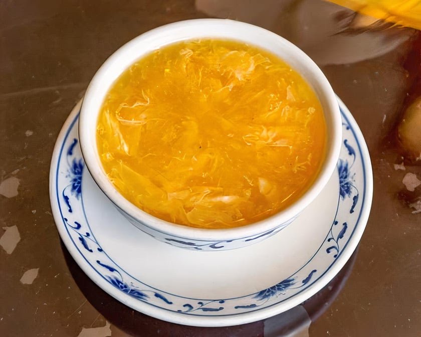 Twin Lion Chinese Restaurant by null