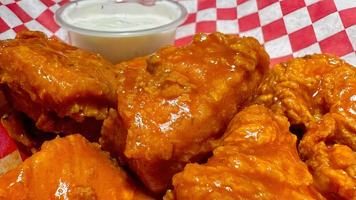 StrikeOut Wingz by null