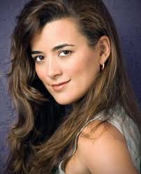 Actresses cote de pablo cote de pablo wallpaper preview jpg x Cote de pablo