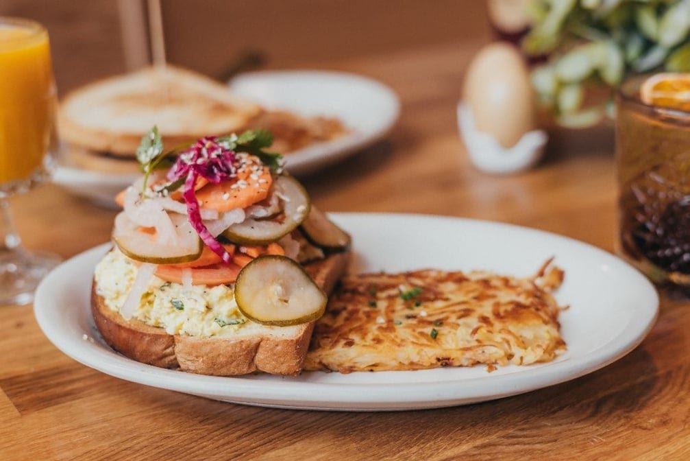 Hope Breakfast Bar by null