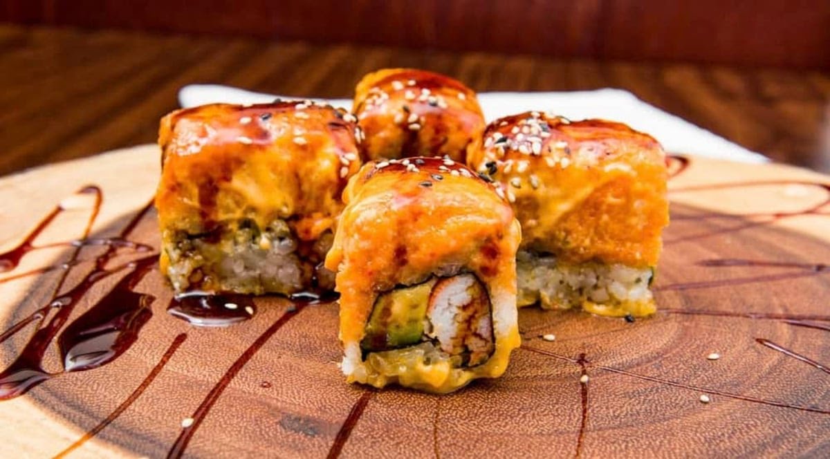 Udon Kaisha (Sushi & Noodles) by null
