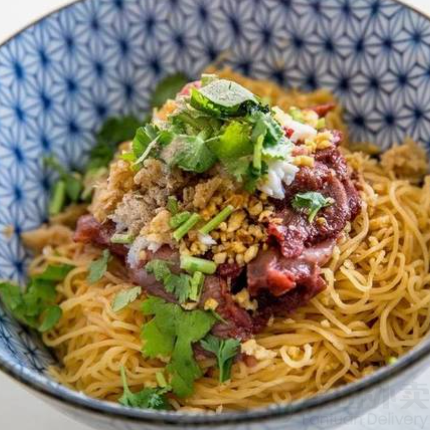 Noods n’ Chill by null