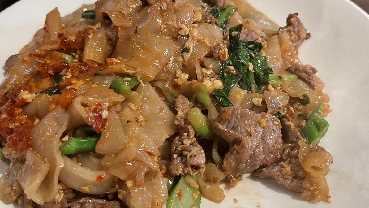 Eatzy Thai by null