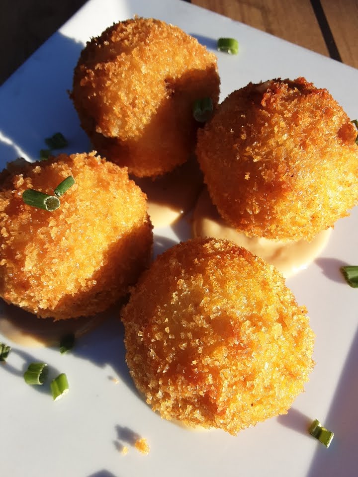 Harp and Crown LKN by null