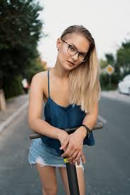 Free mobile porn cute brunette young hookup amateur teen blowjob jpg x Young cute amateur teen