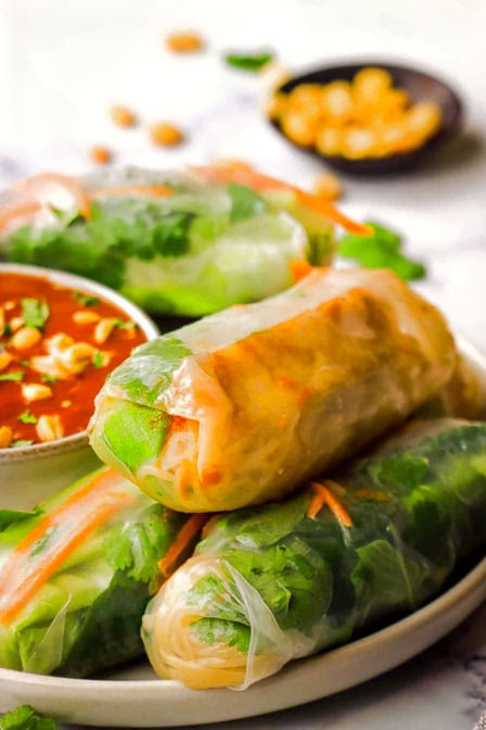 GHÉ bánh mì & rolls by null