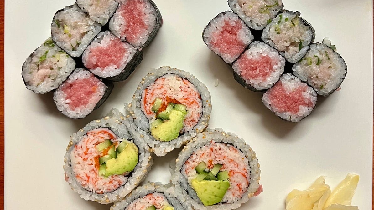 Tomo21 Sushi by null